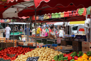 marché producteurs châtel-guyon