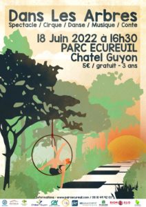 dans les arbres