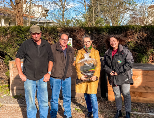 Une remise de compost aux Châtelguyonnais par le Syndicat du Bois de l’Aumône