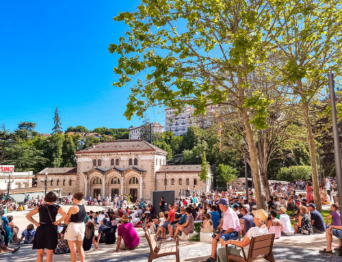 Des spectacles de rue tout public proposés chaque dimanche  à Châtel-Guyon avec « Place d’été »