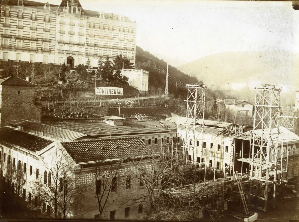 8 – Châtel-Guyon. Chantier des Grands Thermes. – 117J59 0846 – Lot 1 – Média 1 – Archives d’Indre-et-Loire